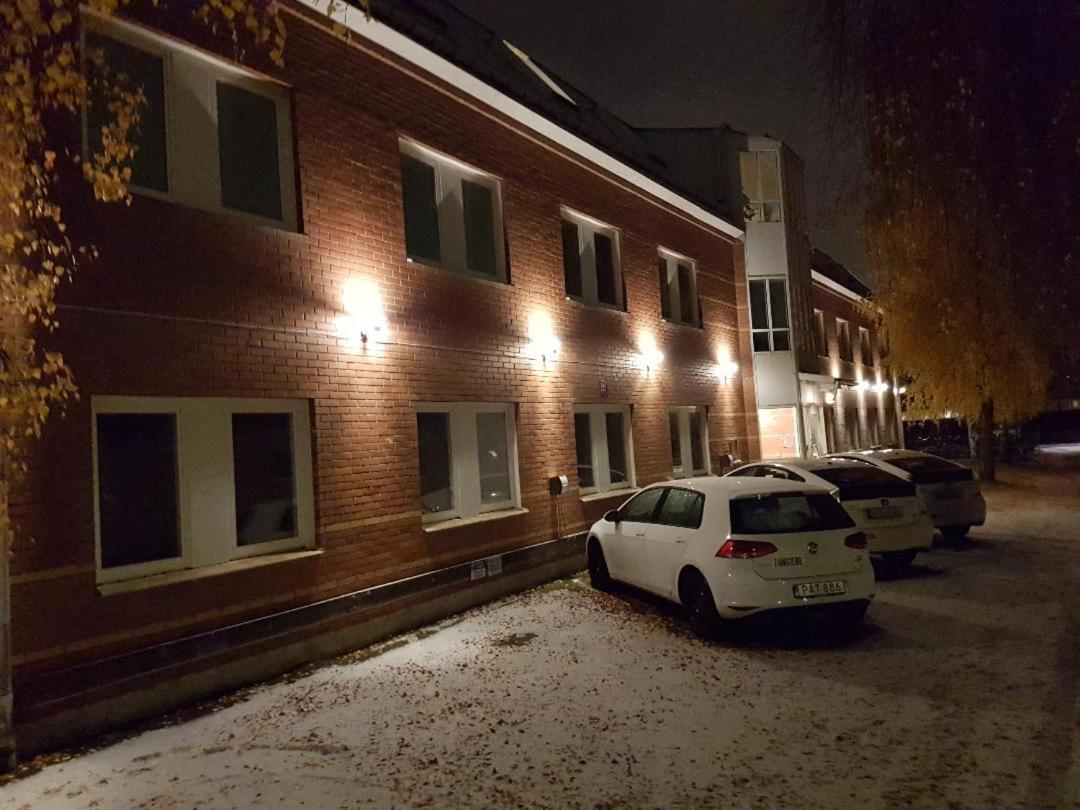 Vandrarhem Uppsala - Portalgatan Exterior foto